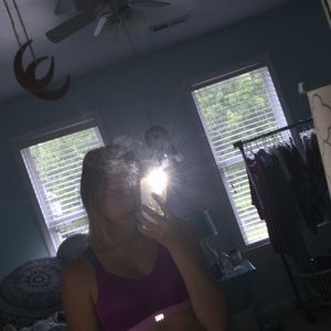 Victoria’s Secret sports bra 32B